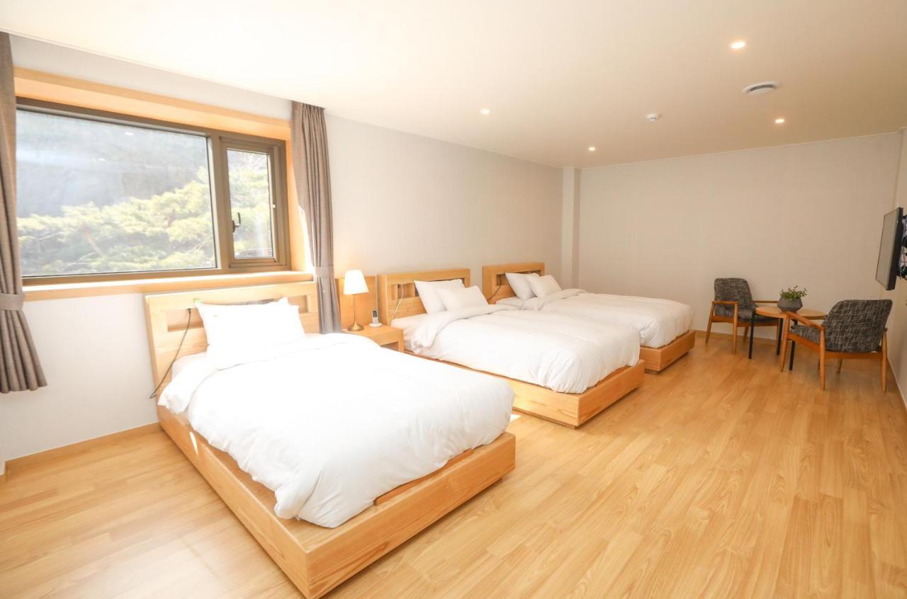 Daedunsan Hotel Wanju Экстерьер фото