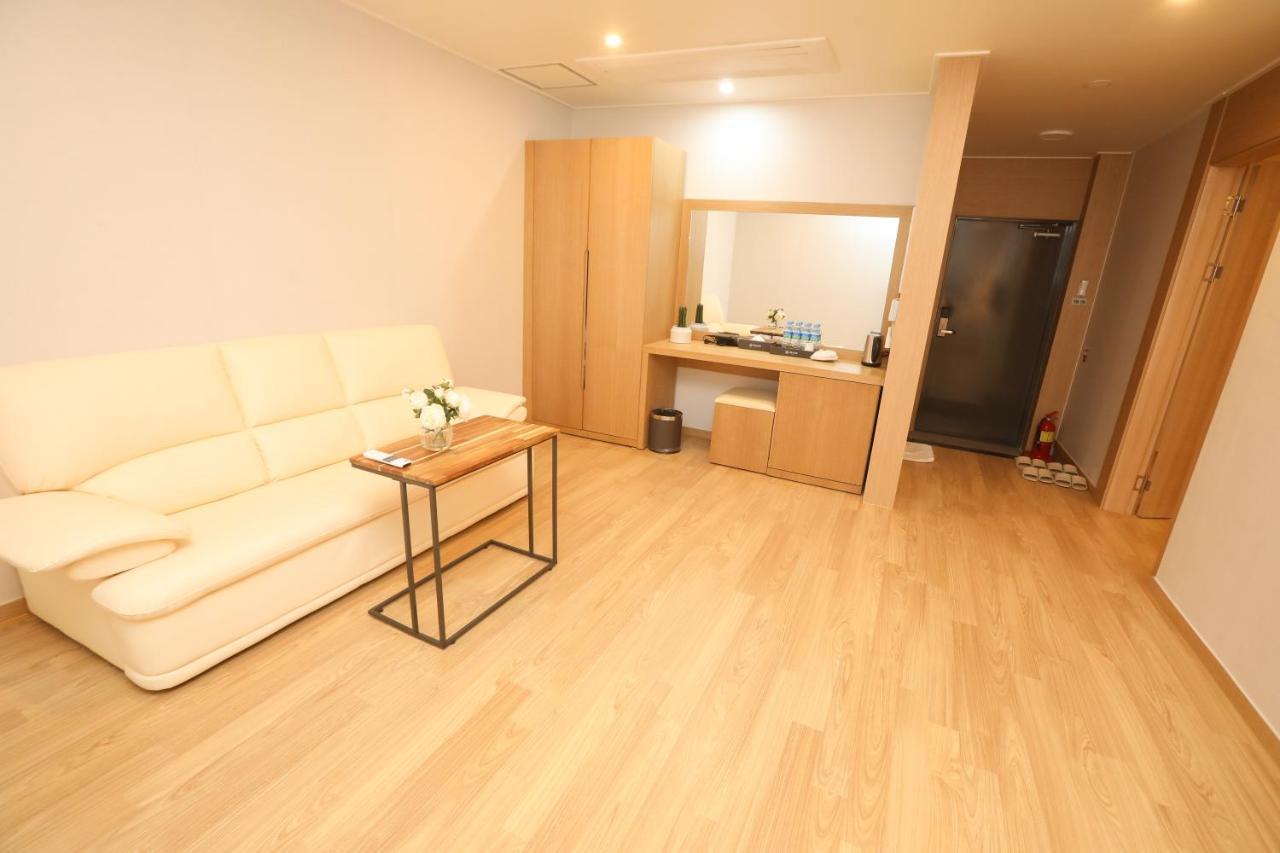 Daedunsan Hotel Wanju Экстерьер фото