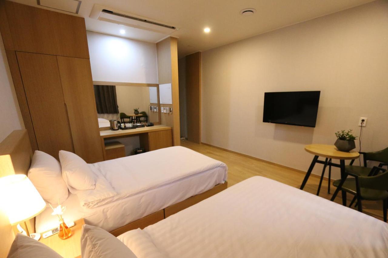 Daedunsan Hotel Wanju Экстерьер фото
